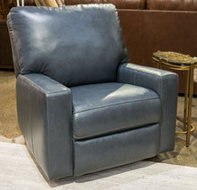 Load image into Gallery viewer, Bolsena Recliner