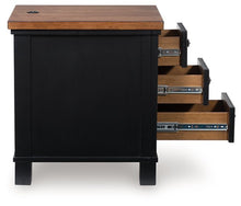 Load image into Gallery viewer, Wildenauer Chairside End Table