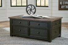Load image into Gallery viewer, Tyler Creek Occasional Table Set