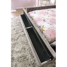 Load image into Gallery viewer, Davida Cal.King & E.King Bed
