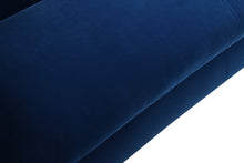 Load image into Gallery viewer, Severo Sofa