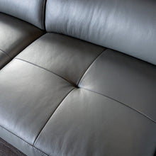 Load image into Gallery viewer, Vadso Sectional, Right Chaise
