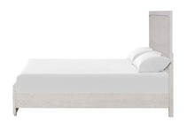 Load image into Gallery viewer, Crowthorne Queen Bedroom Set