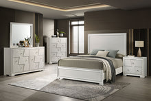Load image into Gallery viewer, Holsted E.King & Queen Bed