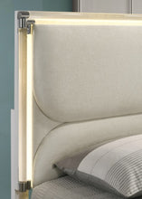 Load image into Gallery viewer, Lareina Bed