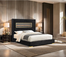 Load image into Gallery viewer, Danvers E.King Bed