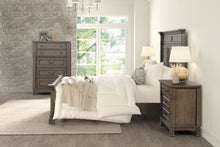Load image into Gallery viewer, Huddersfield 4 Pc Queen Bedroom Set