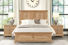 Load image into Gallery viewer, McHenry E.King Bed