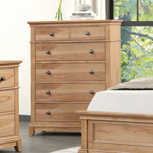 Load image into Gallery viewer, McHenry Chest