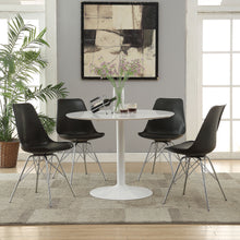 Load image into Gallery viewer, Lowry 5 Pc Dining Set image
