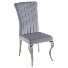 Load image into Gallery viewer, Quinn 5 Pc Dining Sets
