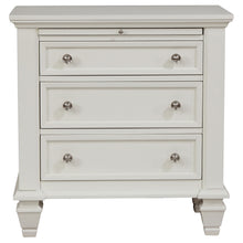 Load image into Gallery viewer, Sandy Beach 4 &amp; 5 Piece Pc Bedroom Set Cal.King &amp; E.King
