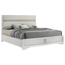Load image into Gallery viewer, Miranda California King, E.King, Queen, Full, &amp; Twin Bed Black &amp; White
