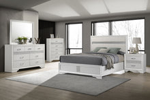 Load image into Gallery viewer, Miranda California King, E.King, Queen, Full, &amp; Twin Bed Black &amp; White
