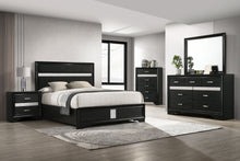 Load image into Gallery viewer, Miranda California King, E.King, Queen, Full, &amp; Twin Bed Black &amp; White
