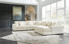 Load image into Gallery viewer, Lindyn Sectional with Chaise
