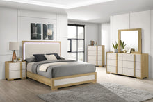 Load image into Gallery viewer, Hyland 4 &amp; 5 Piece Bedroom Set E.King &amp; Queen
