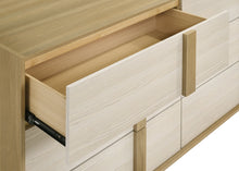 Load image into Gallery viewer, Hyland 4 &amp; 5 Piece Bedroom Set E.King &amp; Queen
