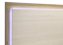 Load image into Gallery viewer, Hyland Eastern King &amp; Queen Bed
