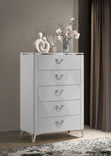 Load image into Gallery viewer, Cassia Chest of Drawers
