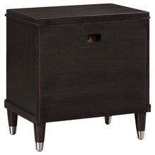 Load image into Gallery viewer, Emberlyn 4 &amp; 5 Piece Bedroom Set
