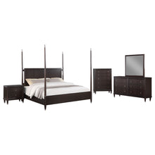Load image into Gallery viewer, Emberlyn 4 &amp; 5 Piece Bedroom Set
