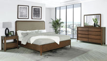 Load image into Gallery viewer, Maderia 4 &amp; 5 Piece Bedroom Set
