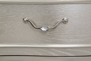 Evangeline 4 & 5 Piece Bedroom Set