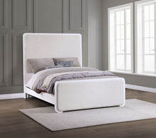 Load image into Gallery viewer, Anastasia California King Bed
