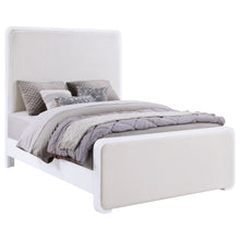 Load image into Gallery viewer, Anastasia California King Bed
