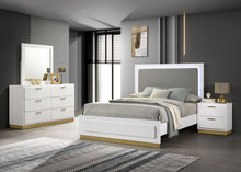 Load image into Gallery viewer, Caraway 4 Pc &amp; Pc E.King, Cal.King, &amp; Queen Bedroom Set Black &amp; White
