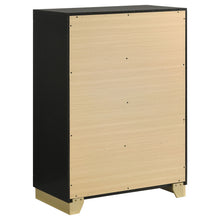 Load image into Gallery viewer, Caraway 4 Pc &amp; Pc E.King, Cal.King, &amp; Queen Bedroom Set Black &amp; White
