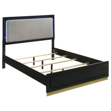 Load image into Gallery viewer, Caraway California King, E.King, &amp; Queen Bed Black &amp; White
