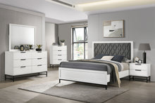 Load image into Gallery viewer, Sonora 4 &amp; 5 Piece Bedroom Set
