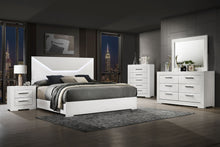 Load image into Gallery viewer, Ives 4 &amp; 5 Piece Bedroom Set E.king &amp; Queen White &amp; Grey
