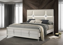 Load image into Gallery viewer, Olivia California King, E.King, &amp; Queen Bed
