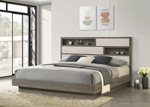 Load image into Gallery viewer, Fenwick California King, Eastren King, Queen Bed
