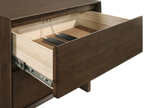Load image into Gallery viewer, Glenwood 4 &amp; 5 Piece Bedroom Set Eastren king &amp; Queen
