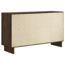 Load image into Gallery viewer, Glenwood 4 &amp; 5 Piece Bedroom Set Eastren king &amp; Queen
