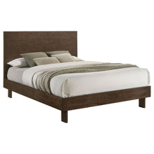 Load image into Gallery viewer, Glenwood Panel Platform Bed
