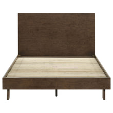 Load image into Gallery viewer, Glenwood Eastern King &amp; Queen Bed
