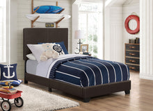 Load image into Gallery viewer, Dorian Beds 5
