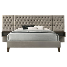 Load image into Gallery viewer, Marley Queen Bed
