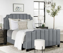 Load image into Gallery viewer, Fiona Upholstered Panel Bed Light Grey image
