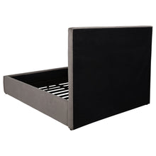 Load image into Gallery viewer, Lawson Panel Platform Bed
