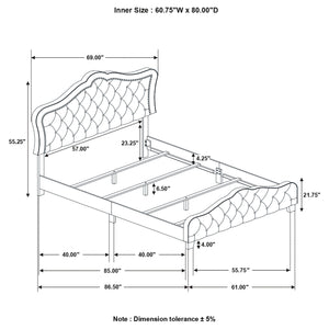 Bella Queen Beds