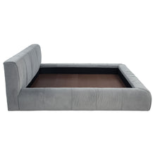Load image into Gallery viewer, Wilshire Eastern King Bed
