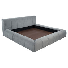 Load image into Gallery viewer, Wilshire California King, E.king, &amp; Queen Bed
