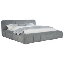Load image into Gallery viewer, Wilshire California King, E.king, &amp; Queen Bed
