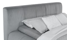 Load image into Gallery viewer, Wilshire California King, E.king, &amp; Queen Bed
